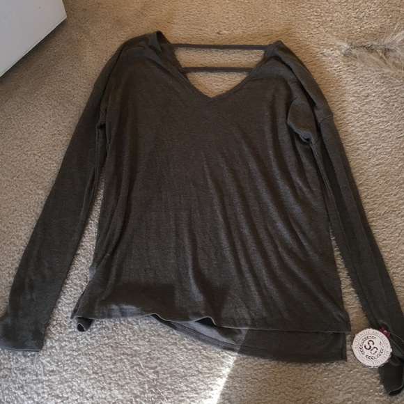 SO green top - Picture 1 of 1